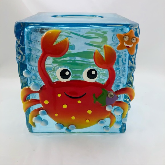 Adorable Acrylic Seaside Tissue Decanter - Picture 1 of 5